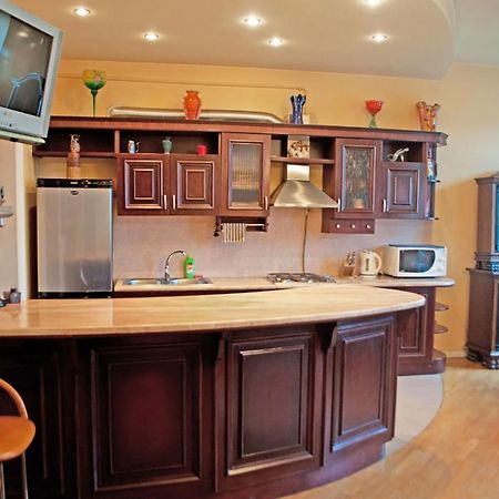 Two Bedroom Luxury Apartment Львів Екстер'єр фото